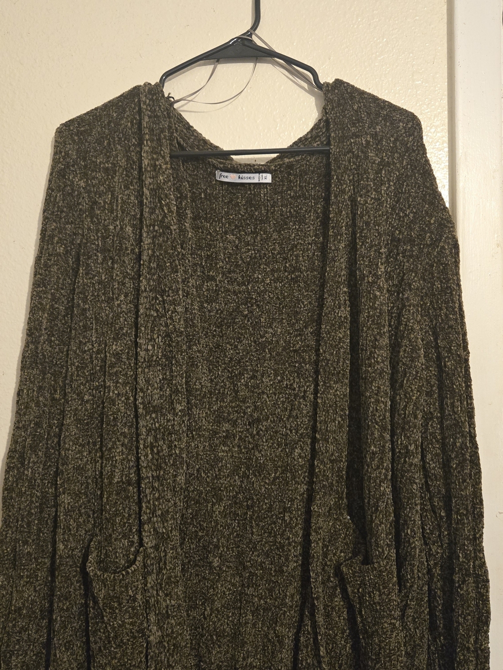 Free Kisses Olive Green Cardigan XL